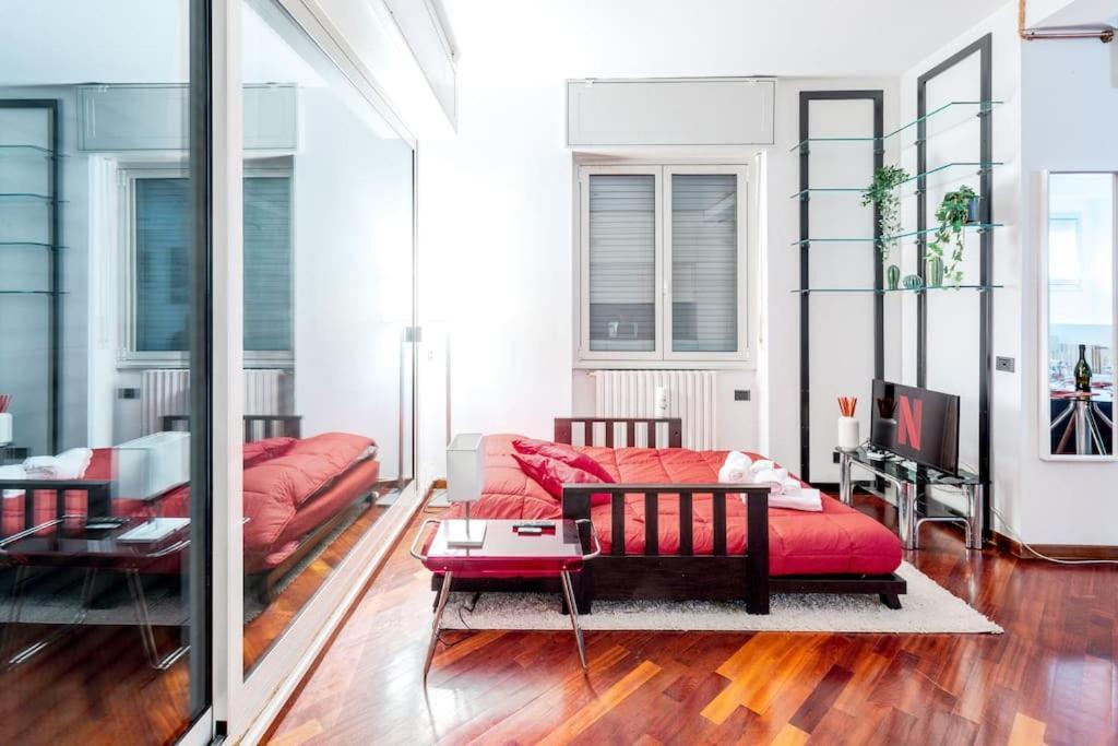 Duomo 10 Min Luxury • Terrazzo • Wi-Fi • Netflix Apartment Milano Exterior foto
